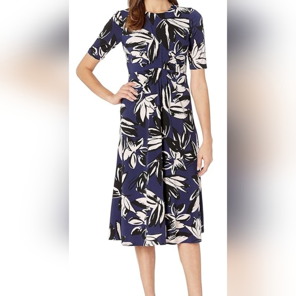 Vince Camuto Dresses & Skirts - Vince Camuto women's Printed Ity Midi Dress w/Front Draping size 8